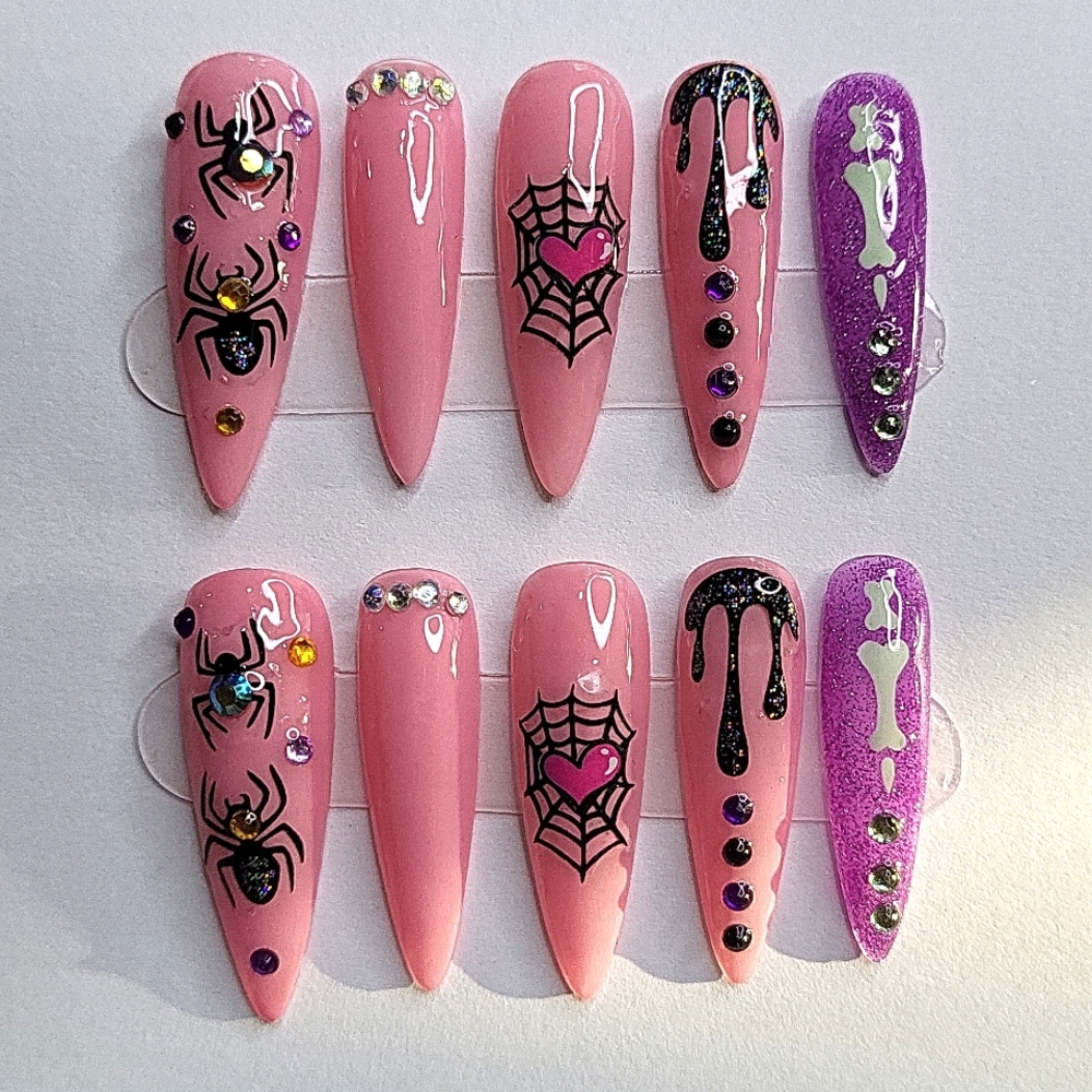 💋Press-On Nails- Glamorous Pink and Purple Halloween Theme